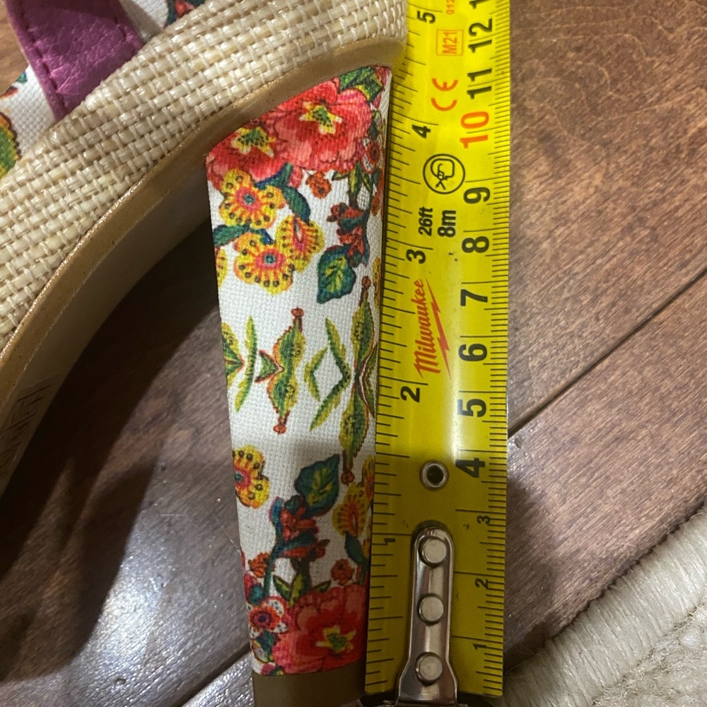 Colorful Floral Women's Sandals - Picture 7 of 7